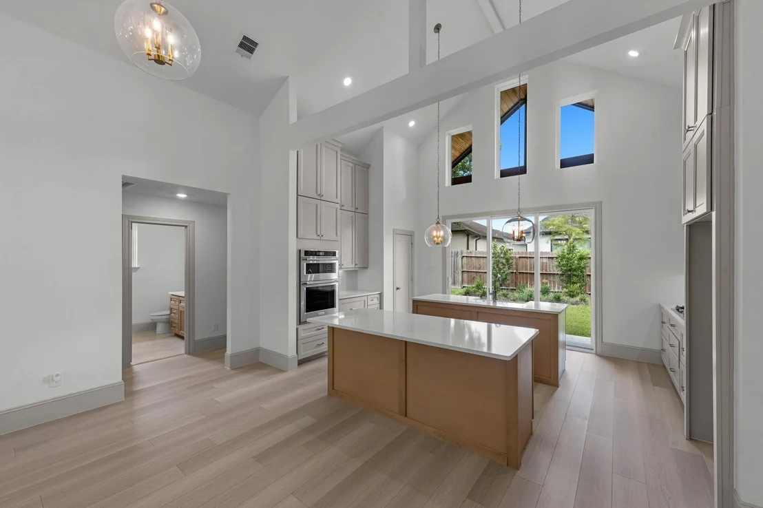 Photo of 106 Wyndemere Drive