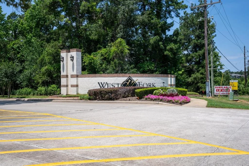 Photo of 4839 West Fork Boulevard