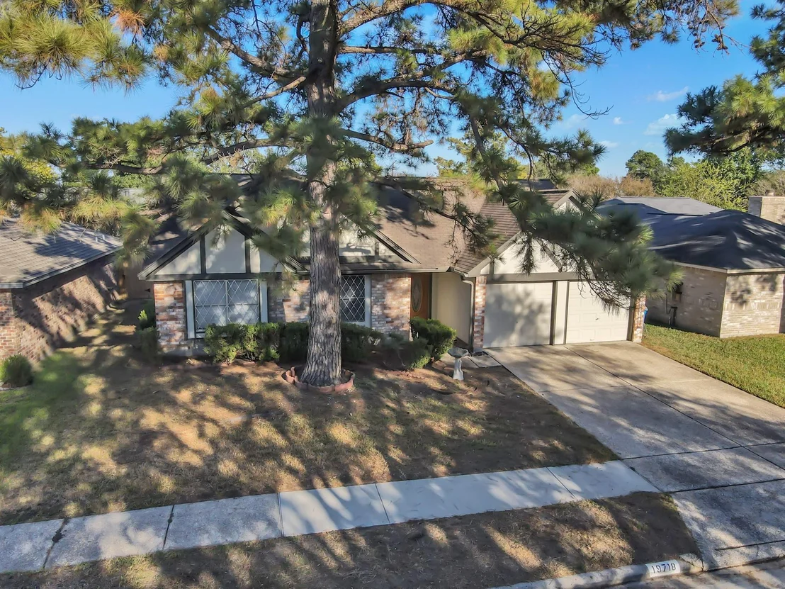 Photo of 19718 Brentonridge Lane