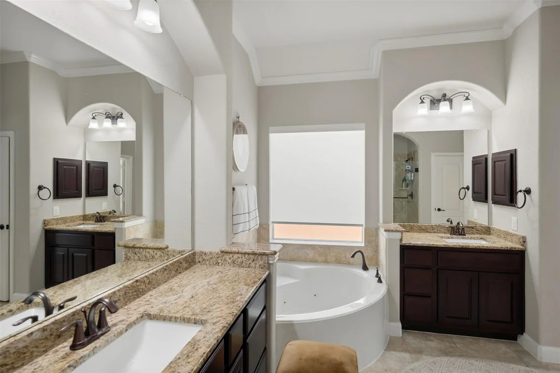 Photo of 127 E Canyon Wren Circle