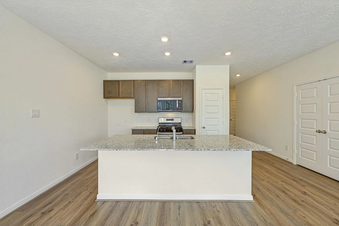 Photo of 4801 Seven Oaks Lane