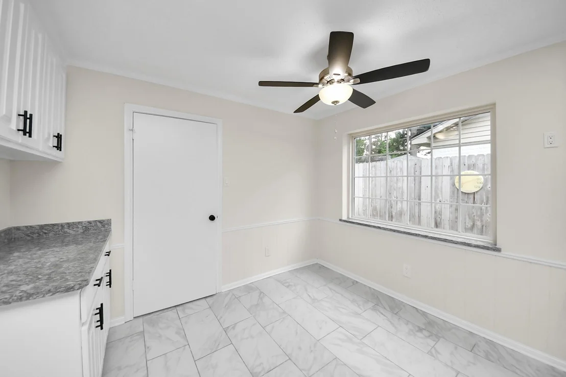 Photo of 25511 Many Oak Drive