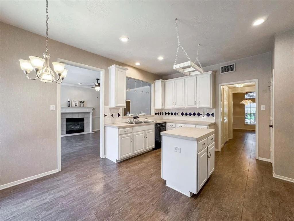 Photo of 3713 Pinehurst Drive