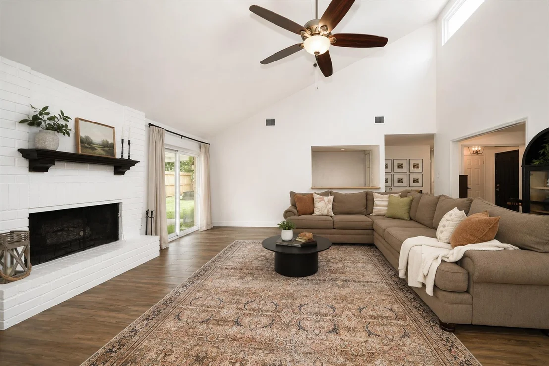 Photo of 21403 Park Bluff Drive