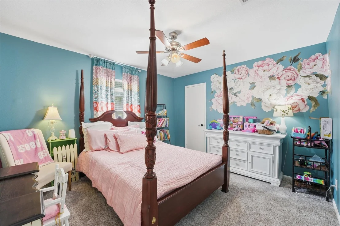 Photo of 615 Brenwick Court