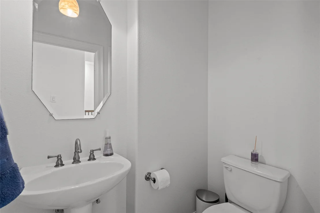 Photo of 4656 Cornish Street