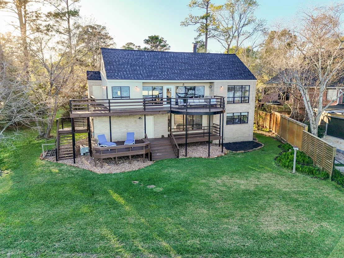 Photo of 11819 Thoreau Drive
