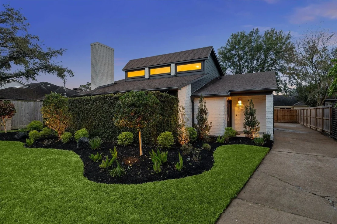Photo of 3210 Freshmeadows Drive
