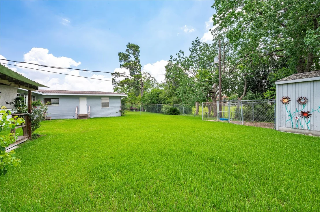 Photo of 6302 Olson Lane