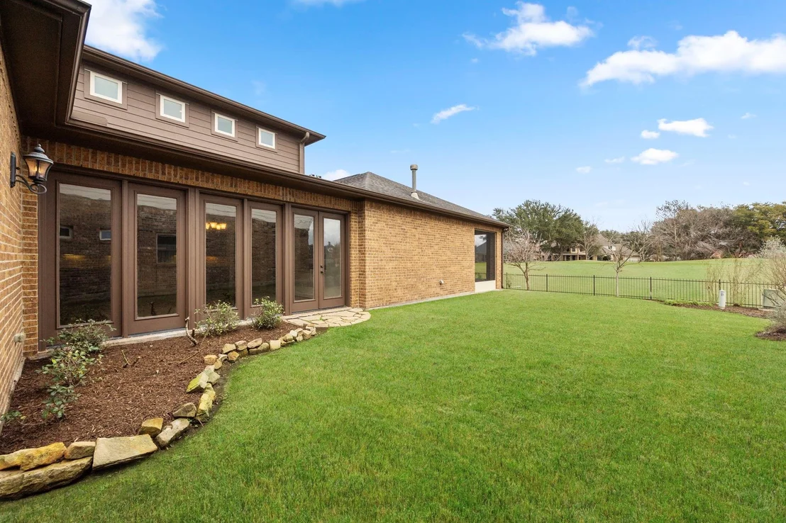 Photo of 4926 Westchester Drive