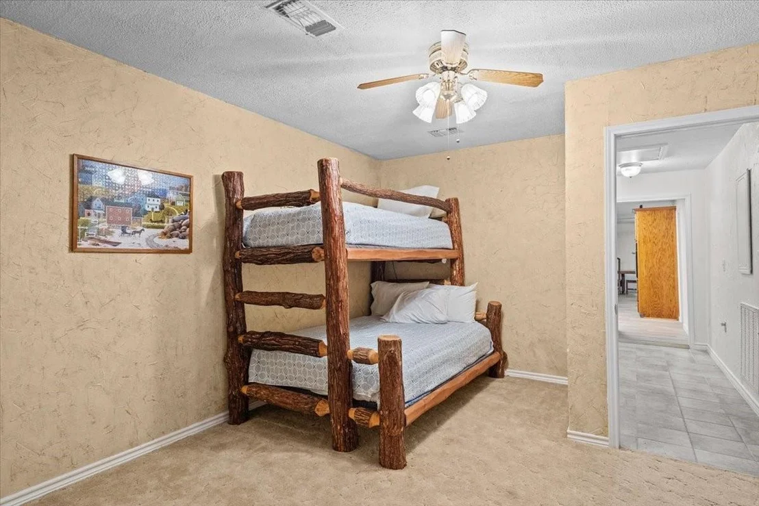 Photo of 603 Shady Glen Drive