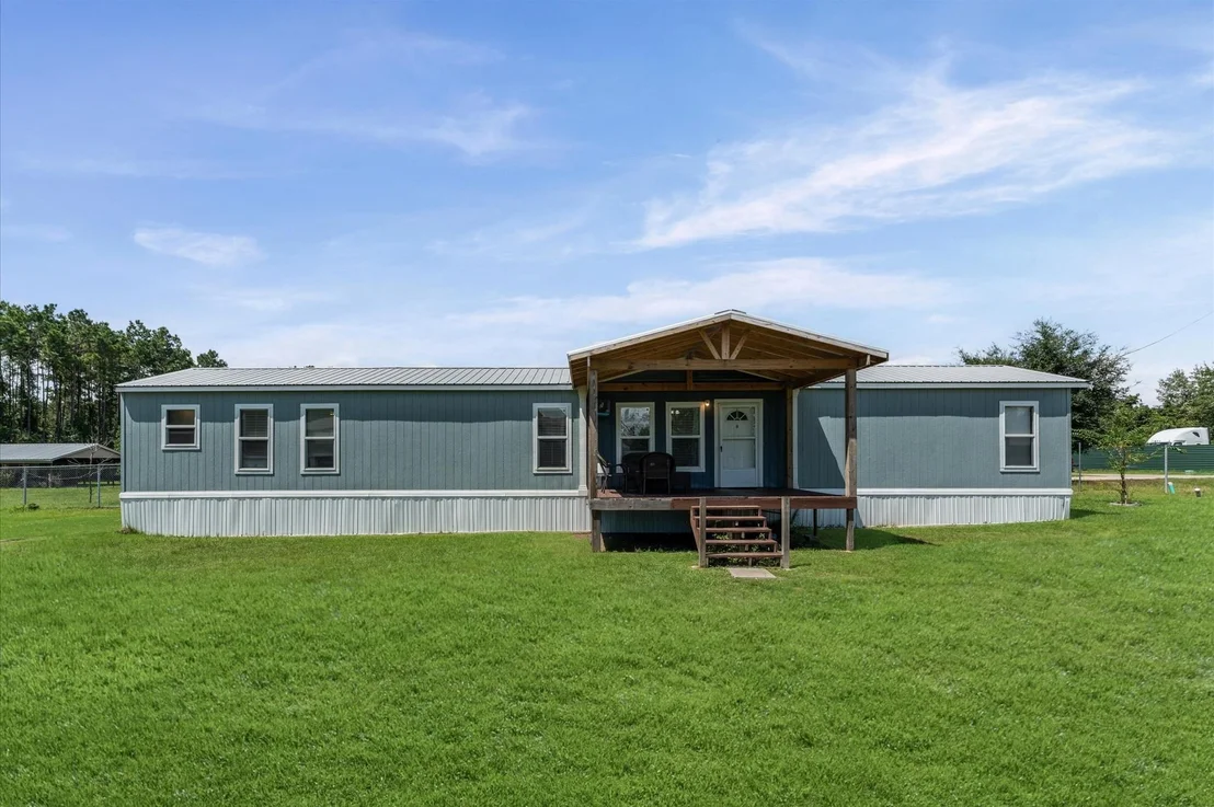 Photo of 300 County Road 3554