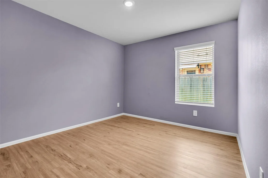 Photo of 207 River Grove Court