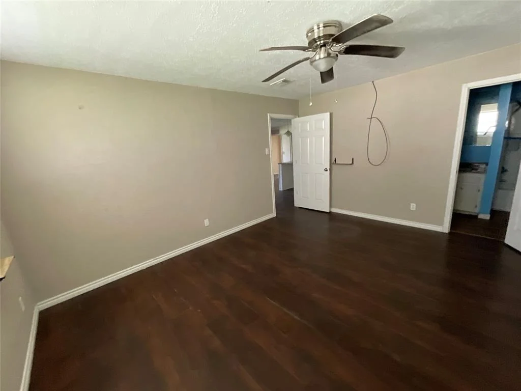Photo of 232 Gov Hogg Drive
