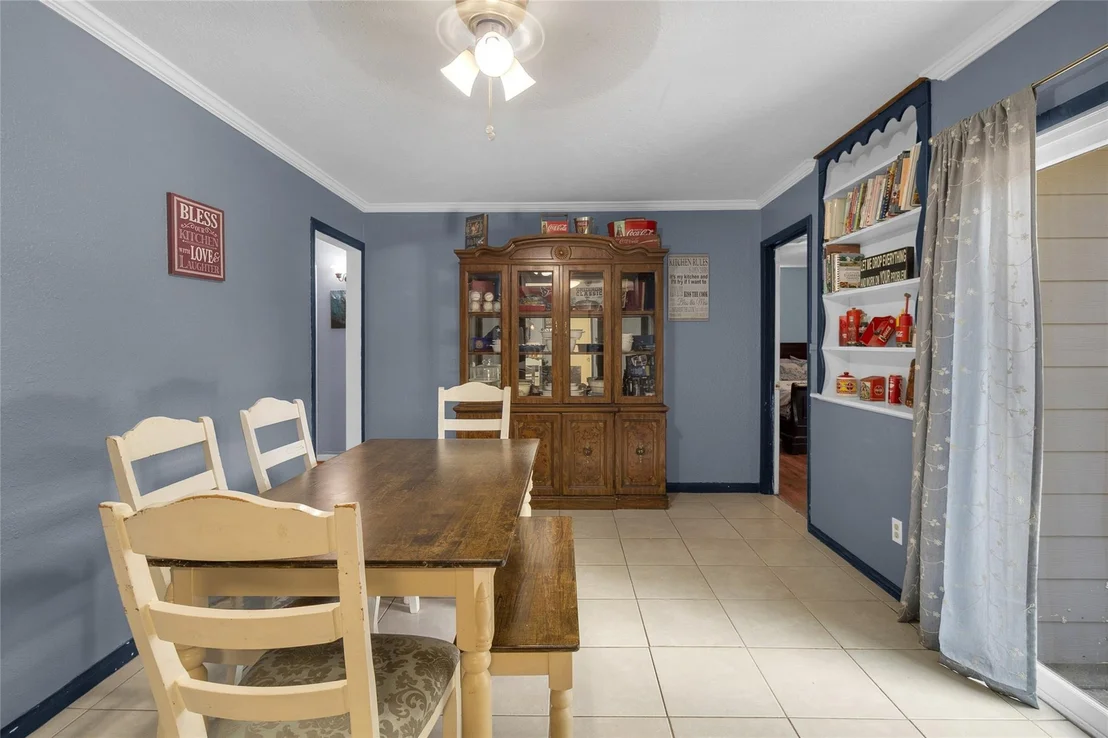 Photo of 617 Catalpa Street