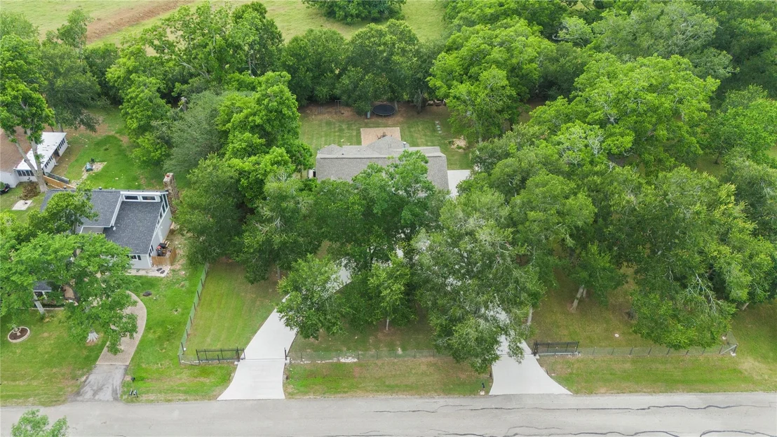Photo of 1415 Pony Lane