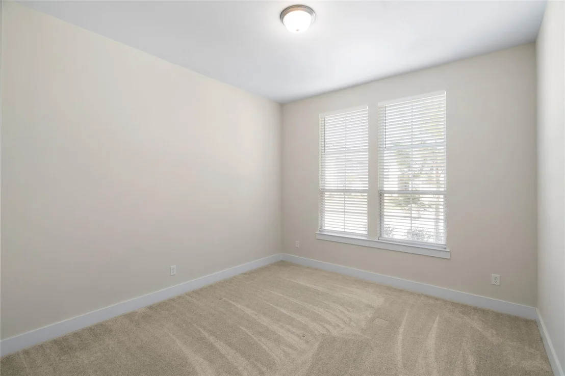 Photo of 28058 Willow Glen Drive
