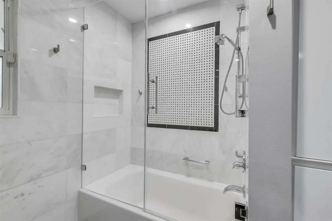 Photo of 10635 N Evers Park Park