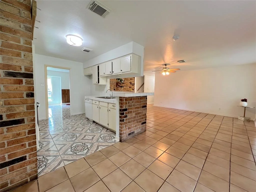 Photo of 315 N Forest Boulevard