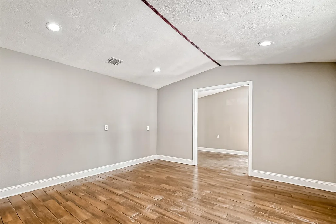 Photo of 1918 Westcrest Drive
