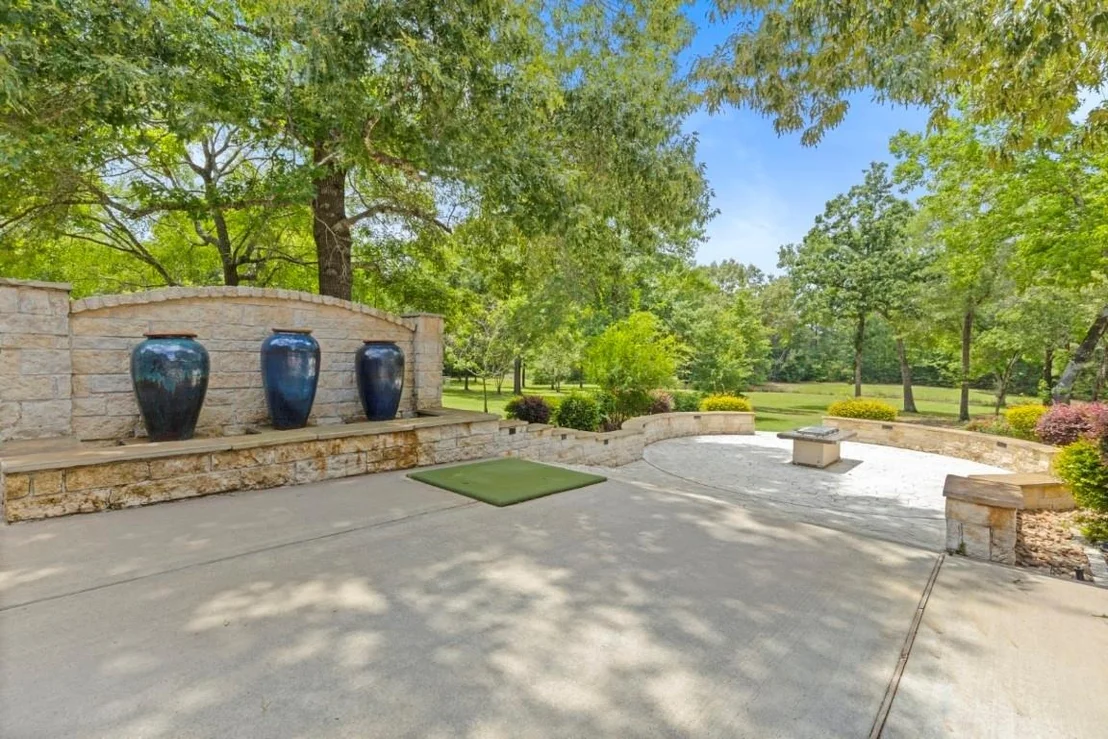 Photo of 203 Mapleleaf Street