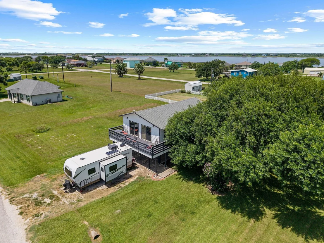 Photo of 654 Calumet Drive