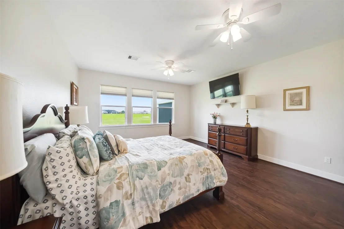 Photo of 32027 Meadow View Lane