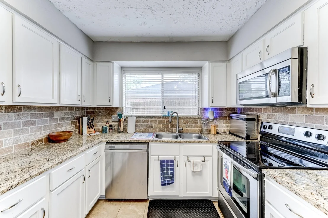 Photo of 2507 Whispering Springs Drive