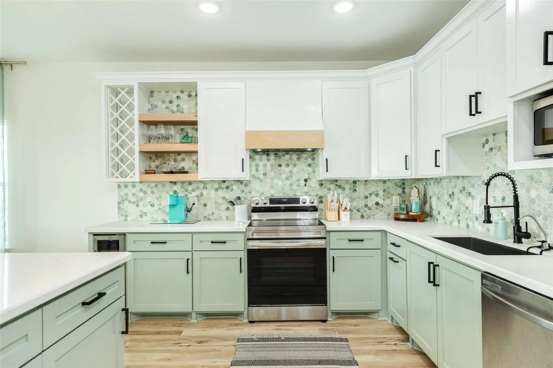 Photo of 312 Seabean Street