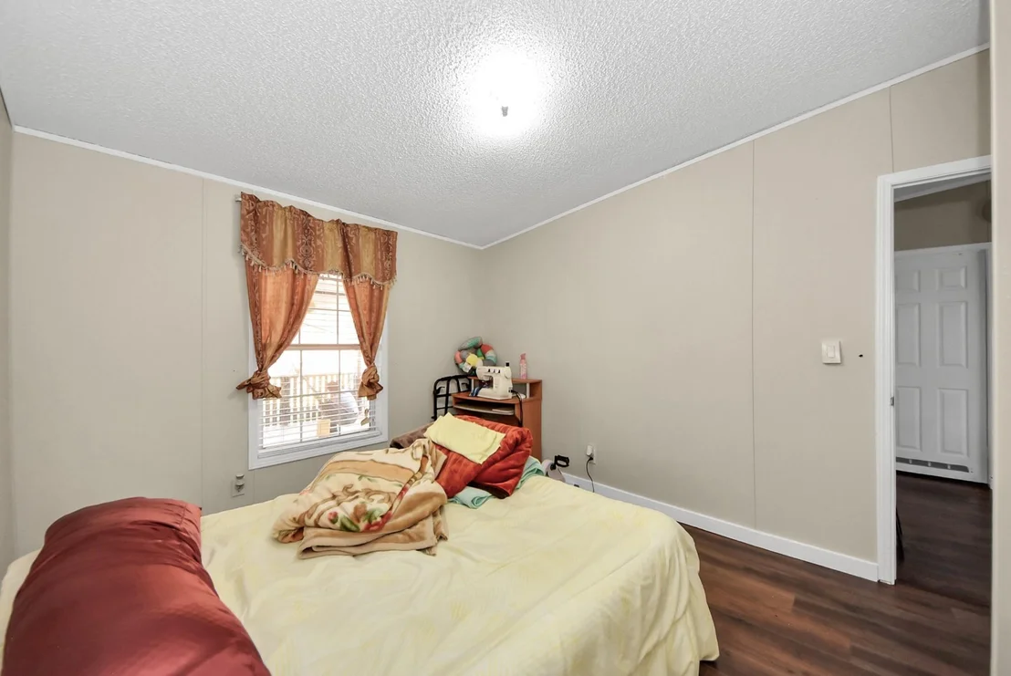 Photo of 26090 Cornwall