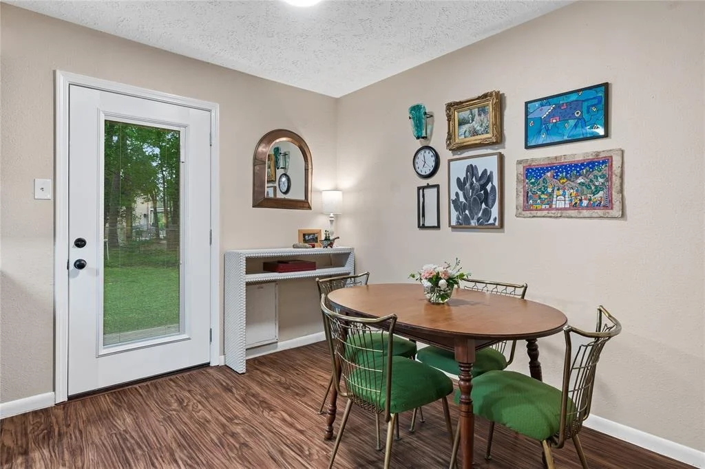 Photo of 26318 Hunters Hollow Drive
