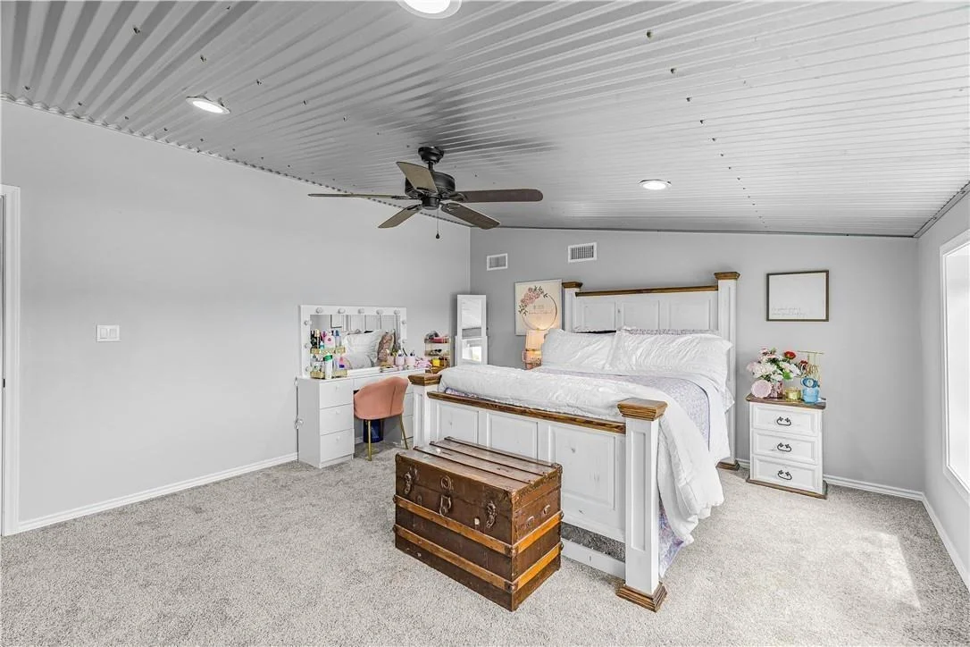 Photo of 686 Rappold Road