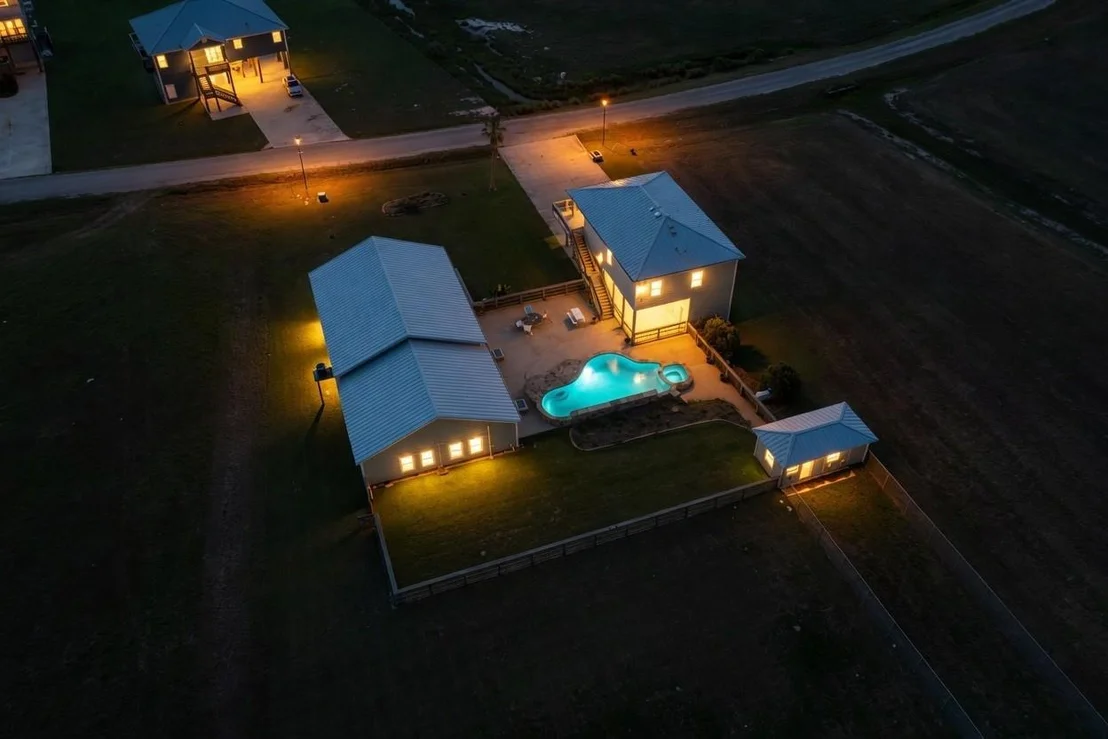 Photo of 742 Bay Drive