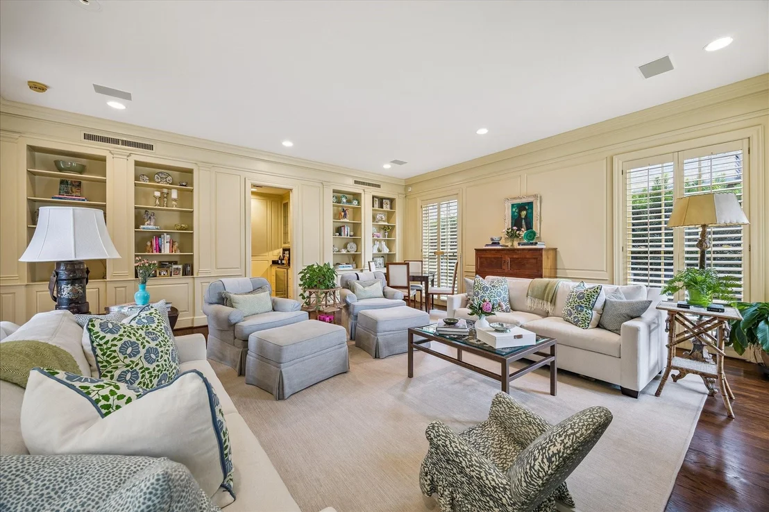 Photo of 2445 Stanmore Drive