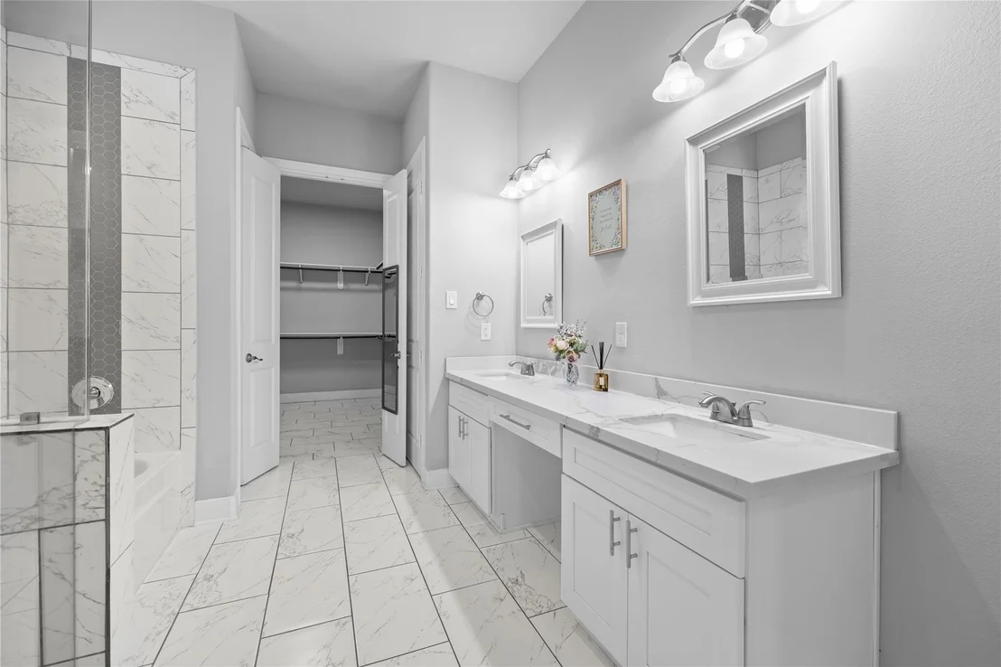 Photo of 8938 Intervale Street