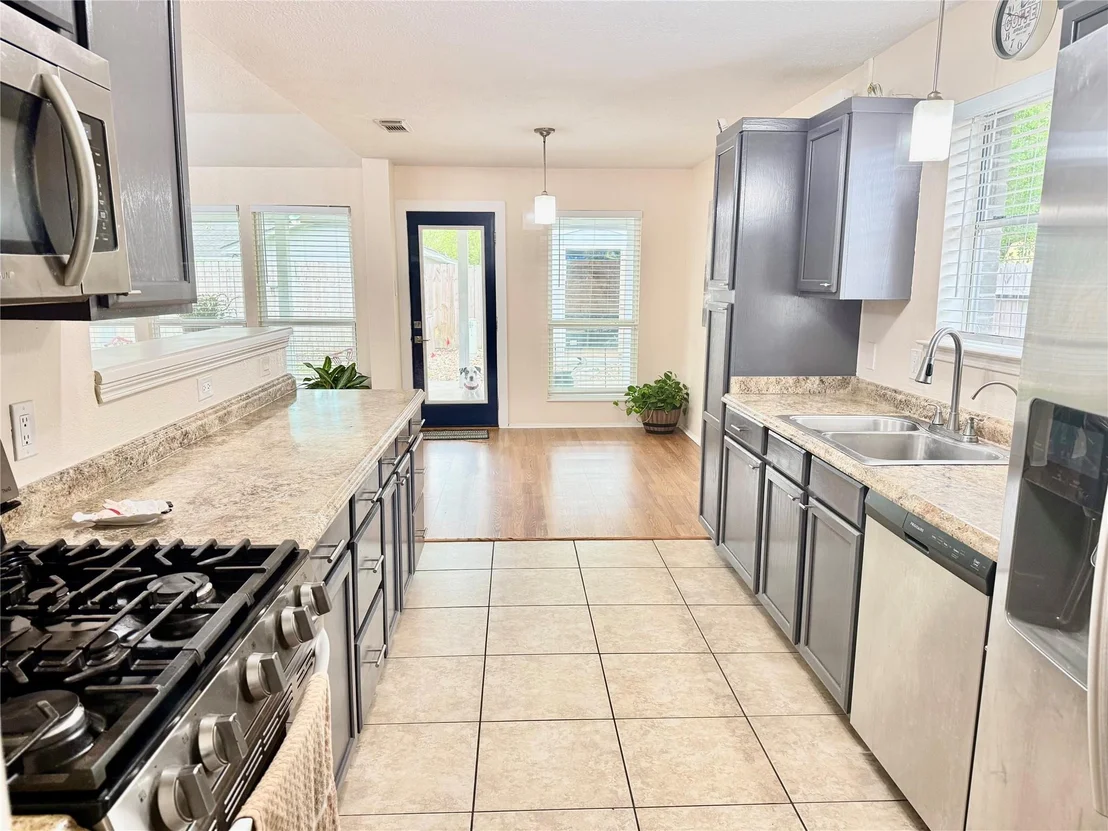 Photo of 3719 Nutwood Lane