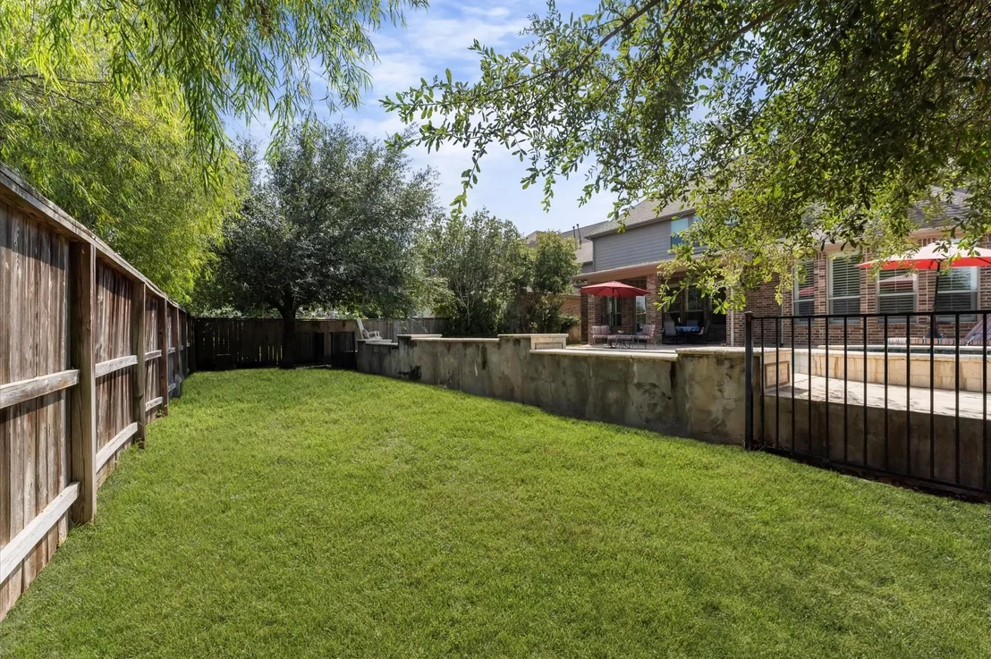 Photo of 203 Greylake Place