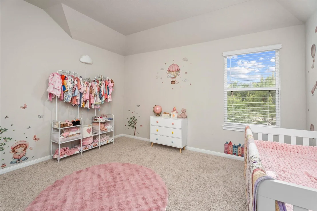 Photo of 1325 Mount Bassie Trail