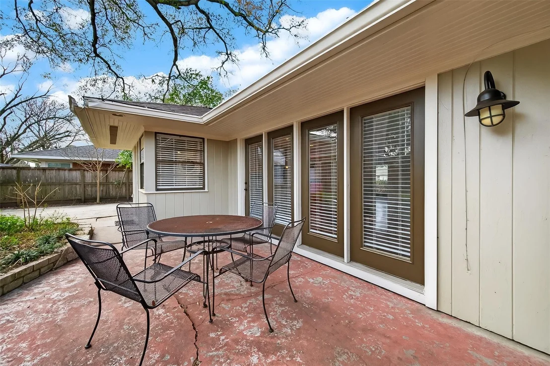 Photo of 4807 Creekbend Drive