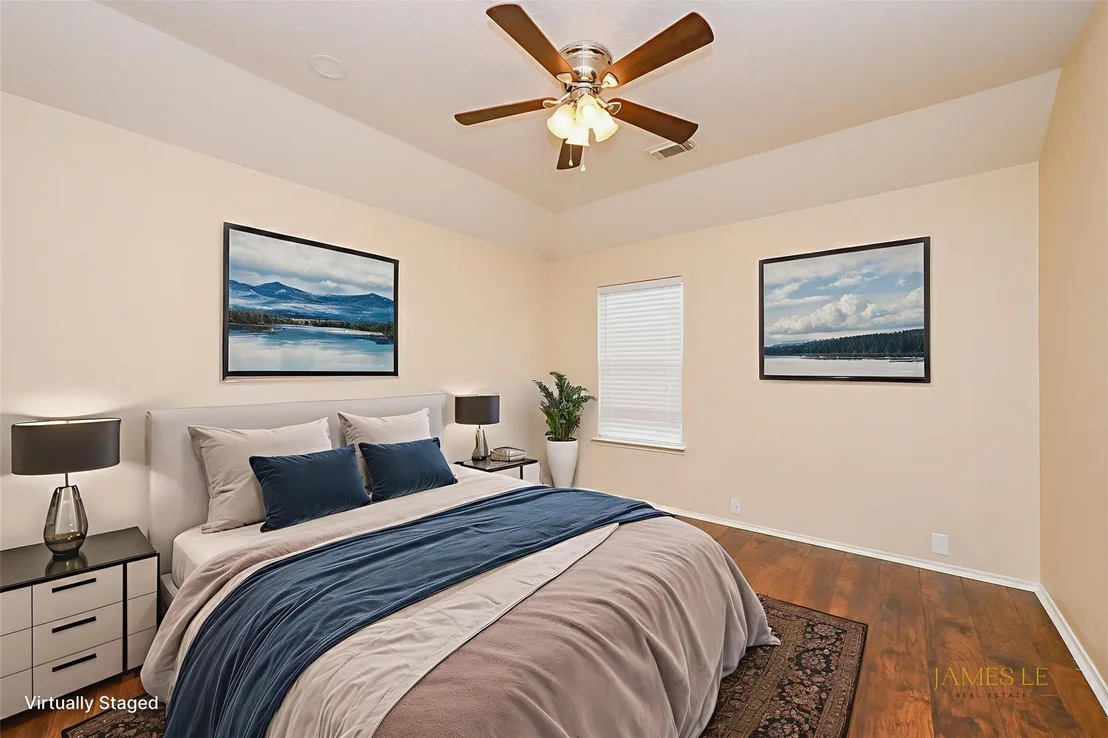 Photo of 11011 Glenora Drive