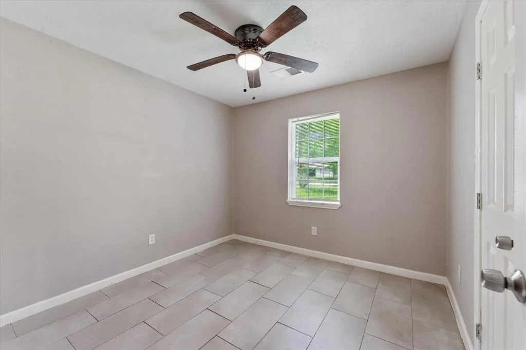 Photo of 609 Tallow Drive