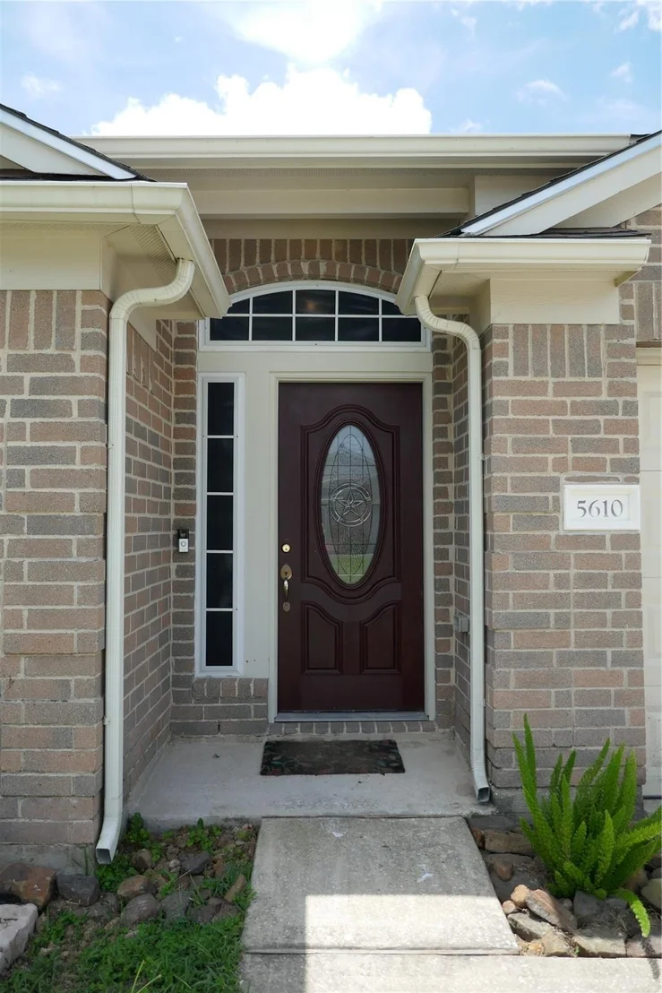 Photo of 5610 Bay Leaf Drive