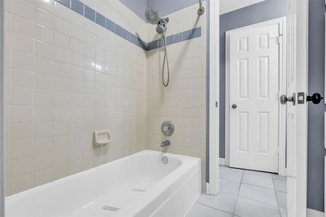Photo of 5010 Tarnbrook Drive