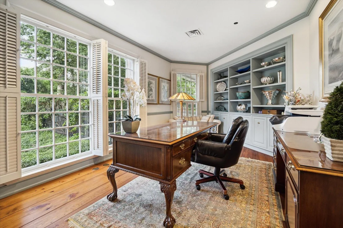 Photo of 3971 Inverness Drive
