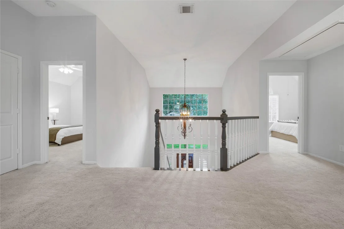 Photo of 79 N Cochrans Green Circle