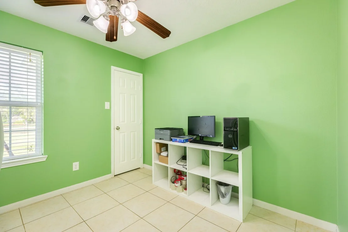 Photo of 130 Pin Oak Drive