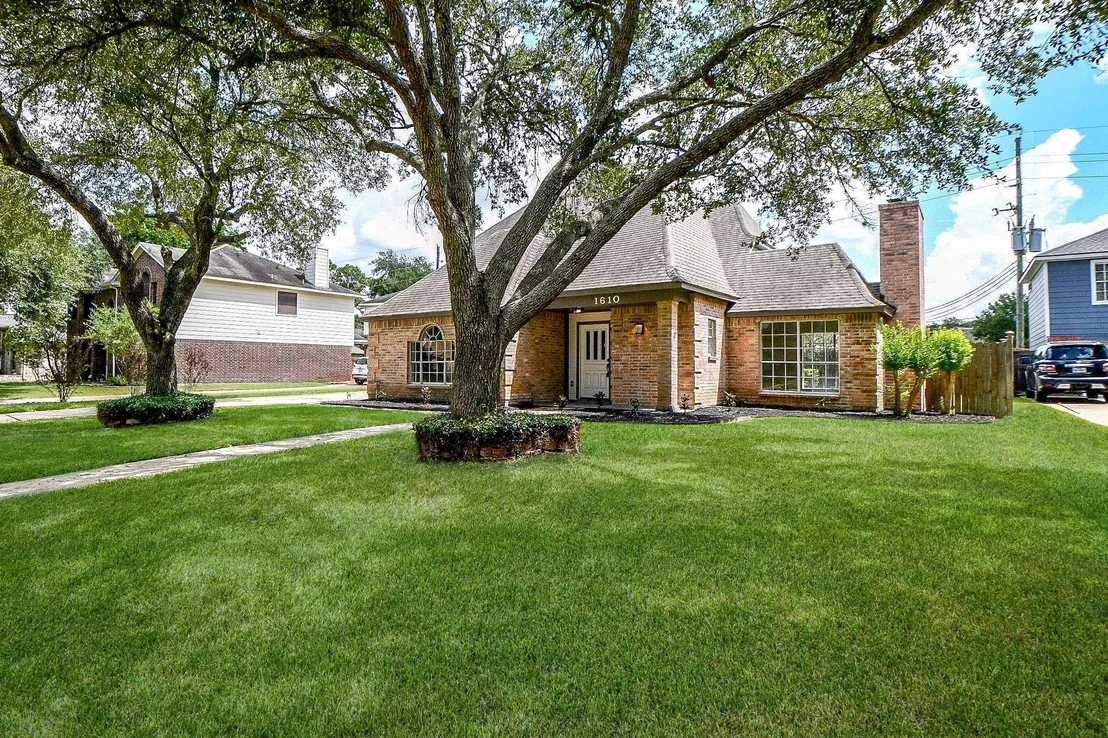Photo of 1610 Calveryman Lane