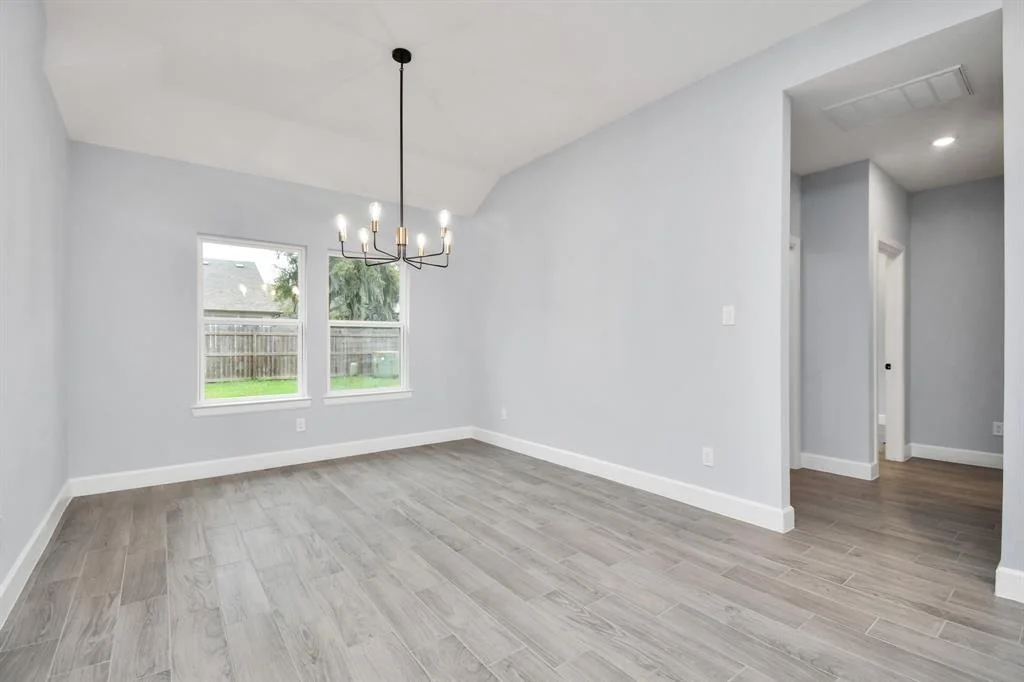 Photo of 226 Edgewater Drive
