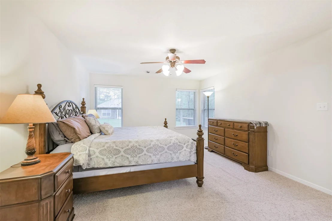 Photo of 10 Twinstone Court