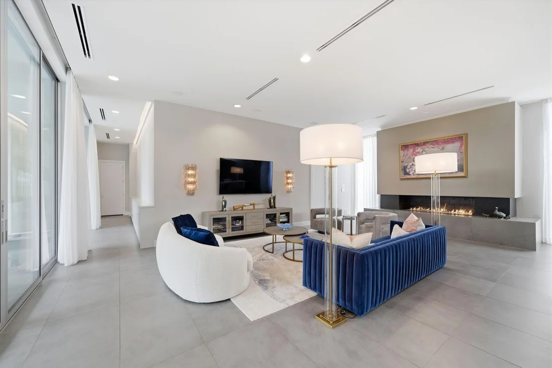 Photo of 4211 Markham Street